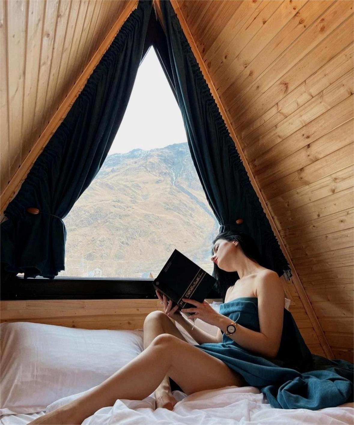 Pyramid Kazbegi Hotel Ngoại thất bức ảnh